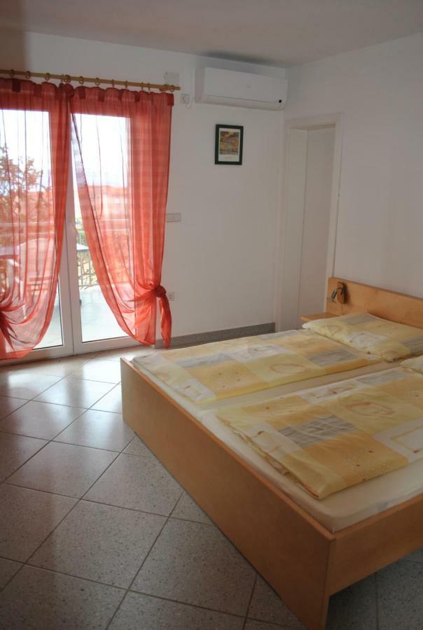 Villa Antonia Кленовица Екстериор снимка